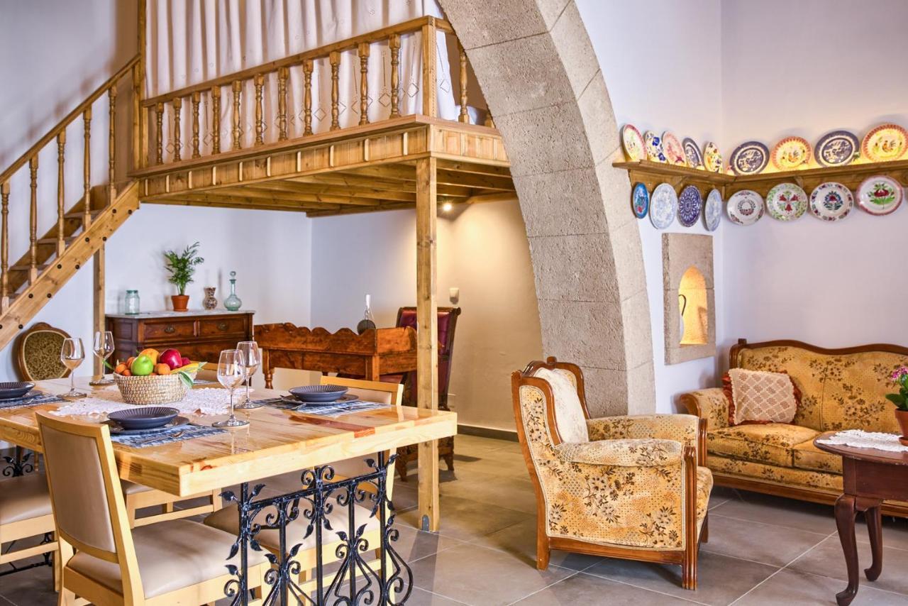 Stone Arch Villa Malona Village Buitenkant foto